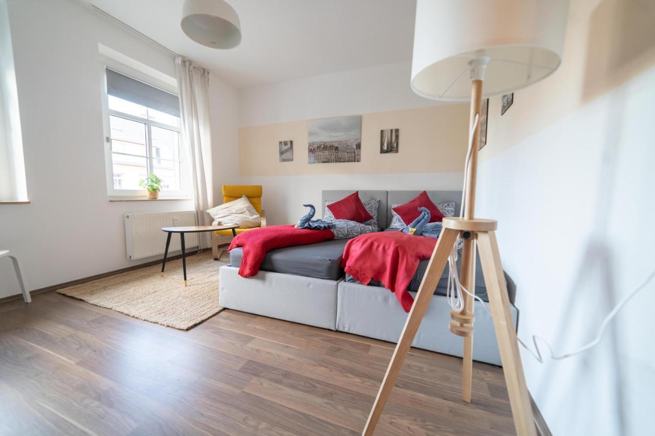 Fullhouse - Zwickau - L12 - 2 Single Beds - Nespresso - Smarttv Apartment Ngoại thất bức ảnh