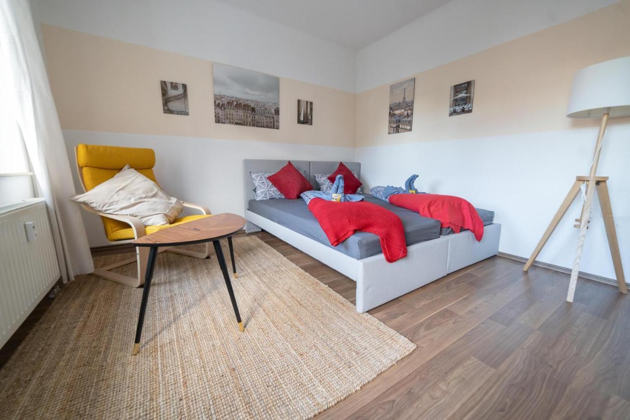 Fullhouse - Zwickau - L12 - 2 Single Beds - Nespresso - Smarttv Apartment Ngoại thất bức ảnh