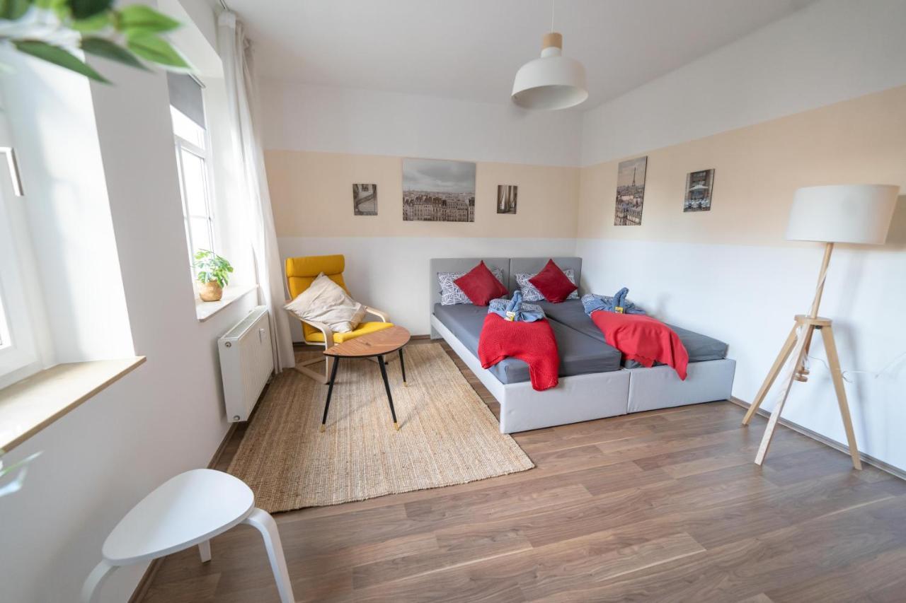 Fullhouse - Zwickau - L12 - 2 Single Beds - Nespresso - Smarttv Apartment Ngoại thất bức ảnh